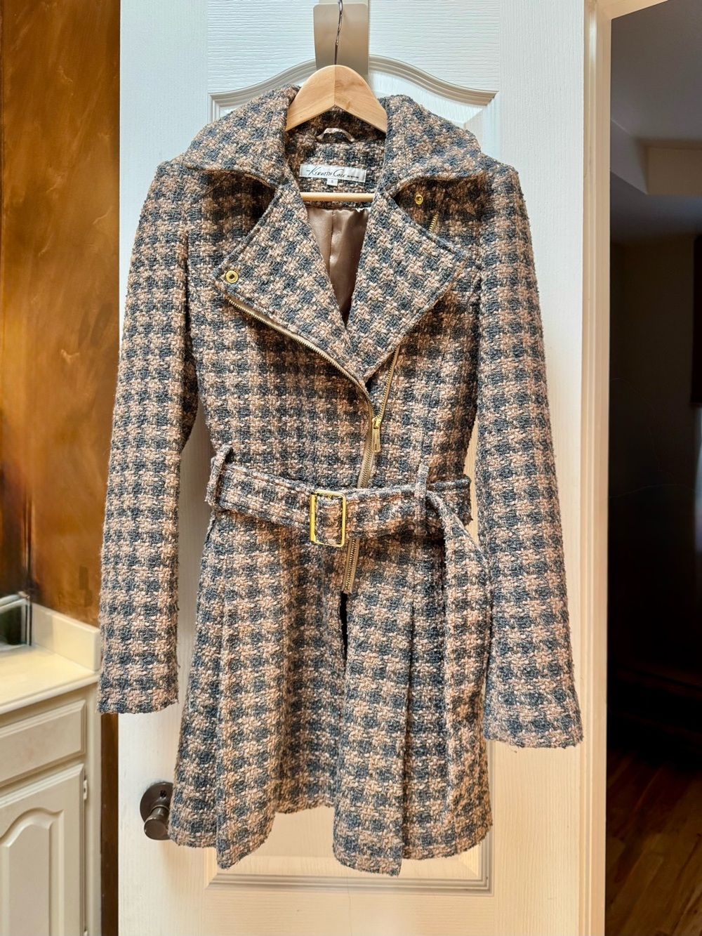 Kenneth Cole Houndstooth Belted Trench - Gray & Tan